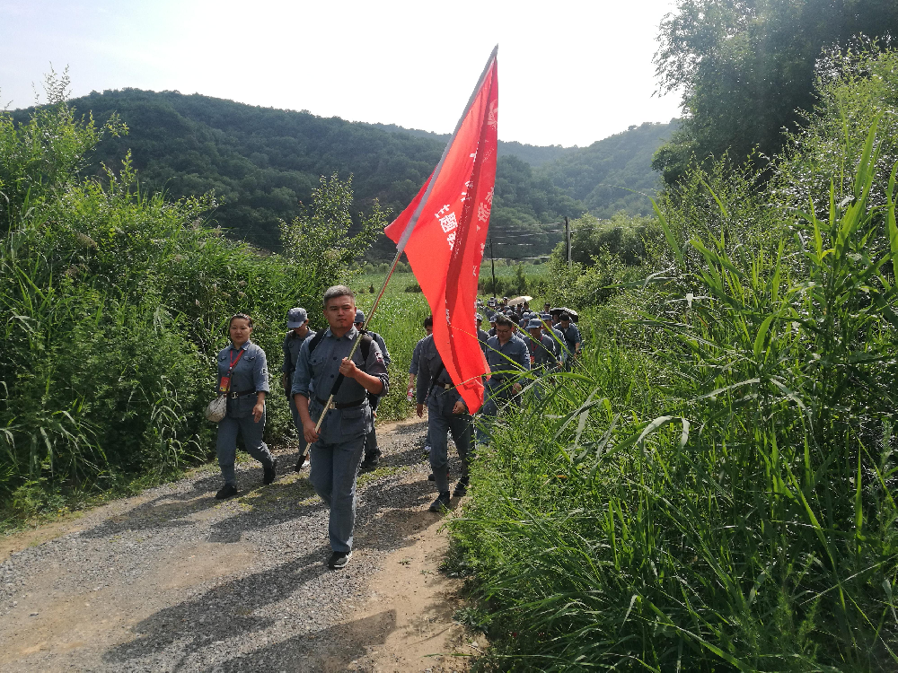 南泥湾红色团建体验式教学一天方案